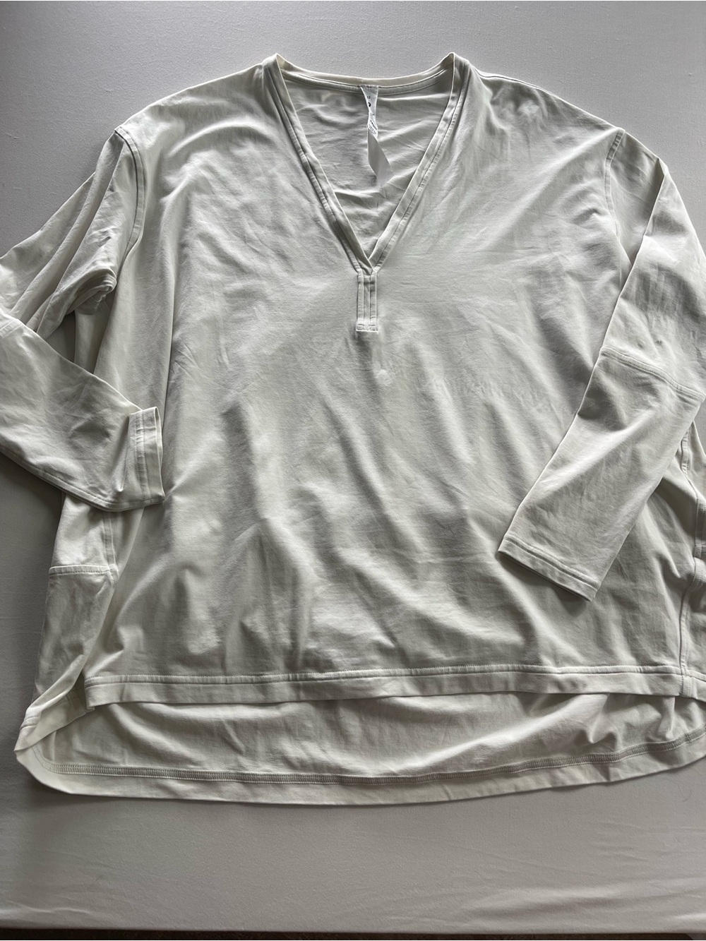 lululemon athletica Cream V-Neck Long Sleeve Top